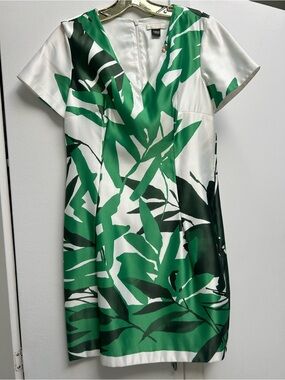 Green Leaf Print V-Neck Mini Dress by Tahari